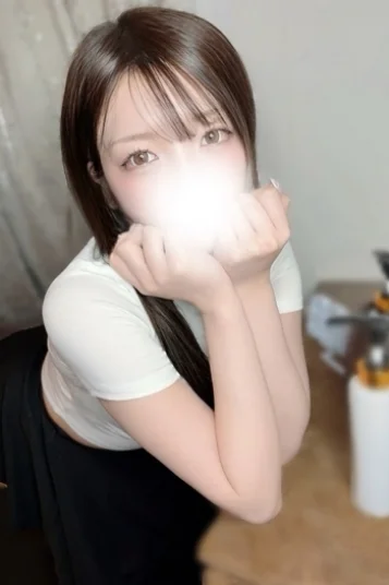 月城 まい(23)