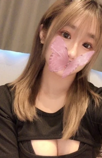 ヒナタ(25)