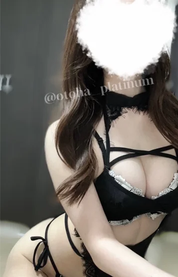 乙葉 みな(24)