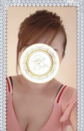 浅井ゆい(41)