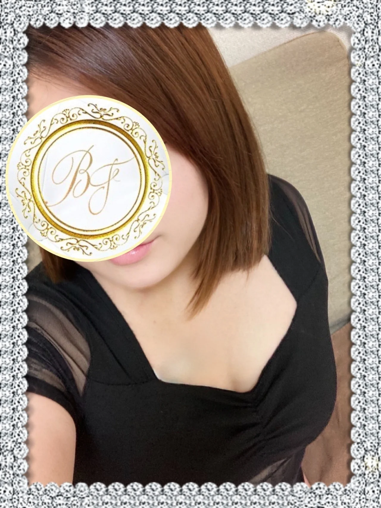 安田みちこ(27)