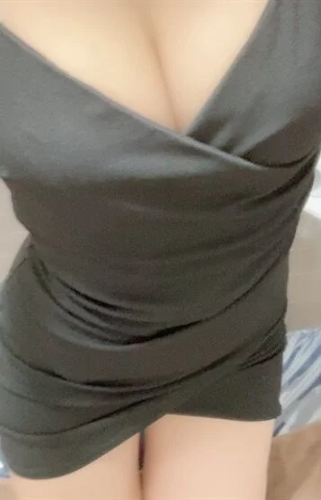 鈴木あみ(23)