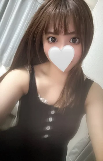 もえ(23)