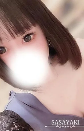相楽いく(32)