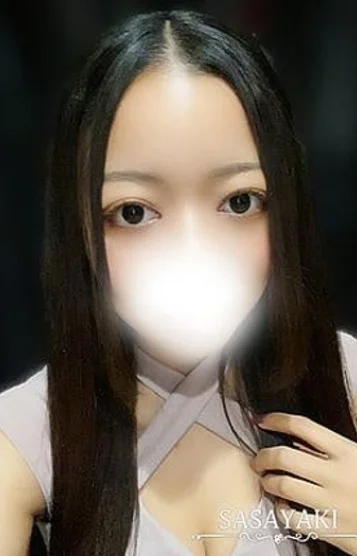 水嶋まな(20)