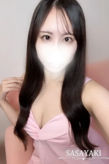 鷹宮なお(25)
