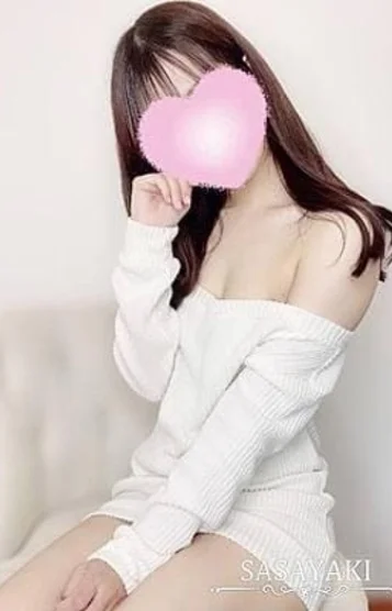 紫乃みずき(27)