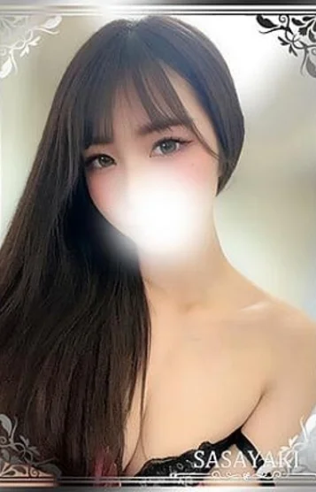 浜崎せいら(23)