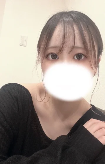 あき(24)