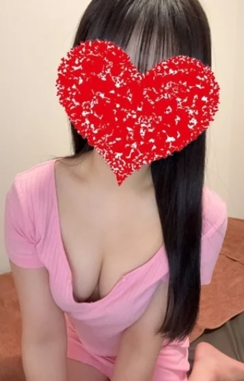 あい(23)