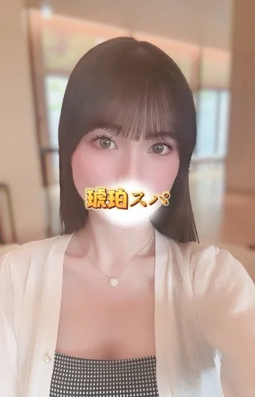 美波 もね(21)