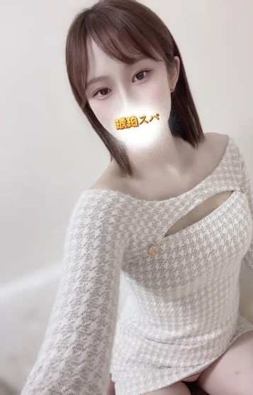 芹沢 らん(25)
